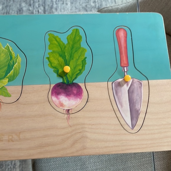 Lovevery pioneer kit community garden wooden puzzle garden vegetables 16-18 M - Picture 4 of 4